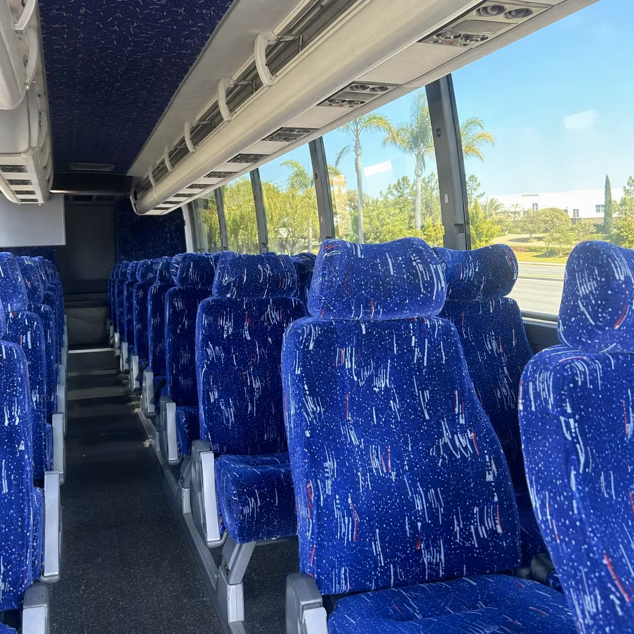 charter bus rentals for renton students visiting the pacific science center