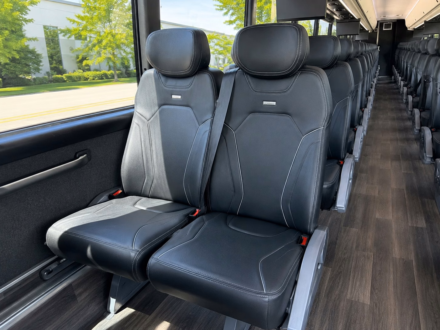 shuttle guests seamlessly between renton hotels and your wedding venue